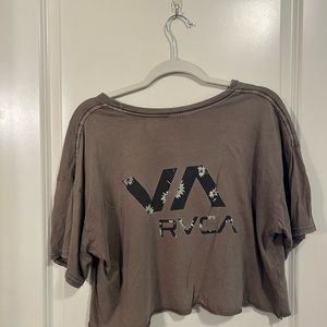 RVCA cropped tee